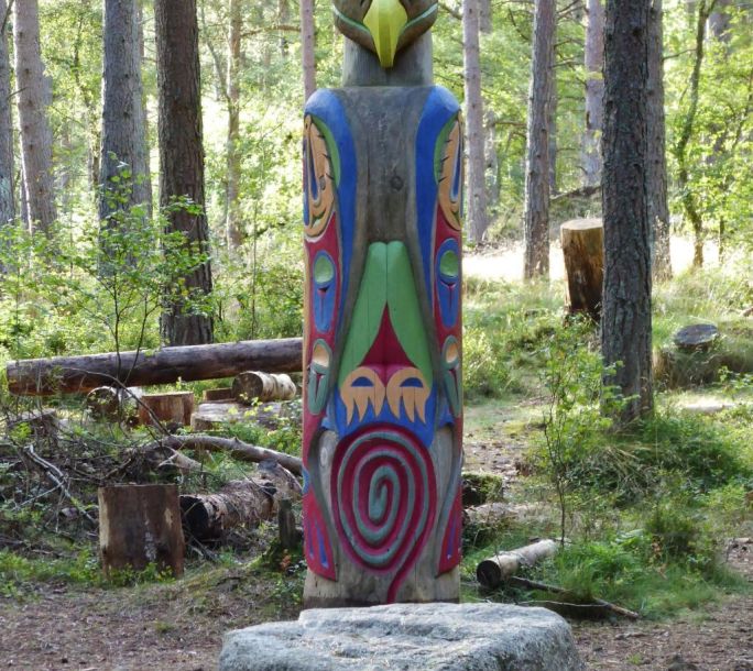 POI14 Totem Pole 9af228d33f4f57be36934f32428ab411 1024x0